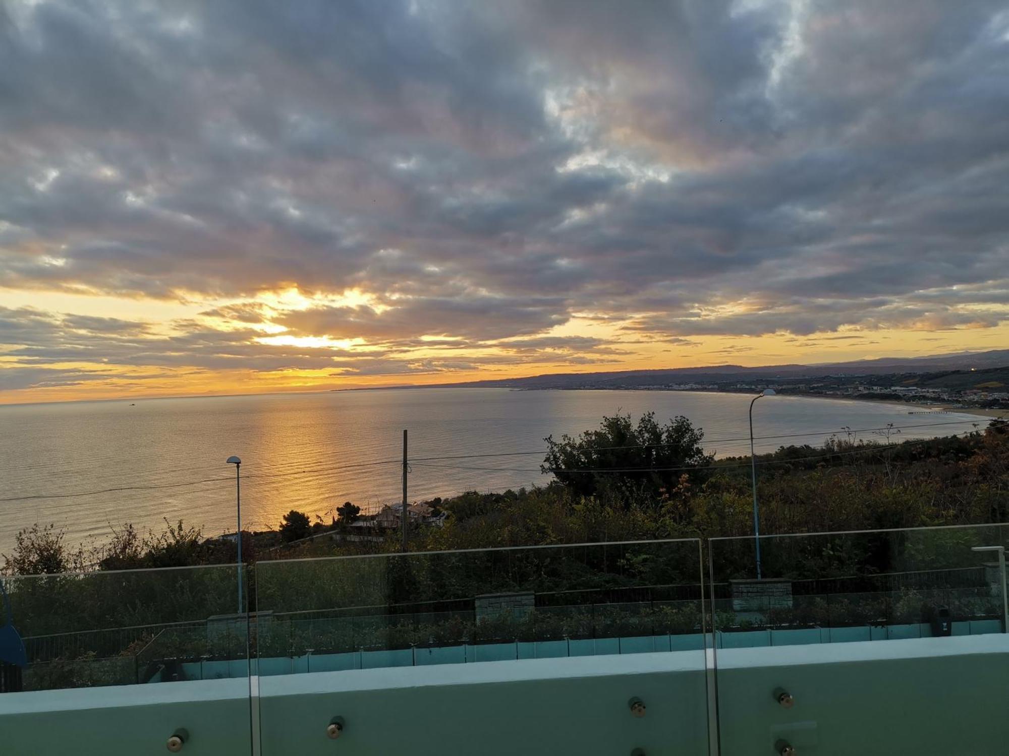 Santa Lucia Home Vasto Luaran gambar
